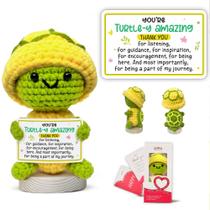 Presente de crochê de tartaruga positiva feito à mão Gossby para mulheres