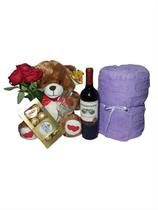 Presente Dia dos Namorados Urso com Rosa, Taça, Vinho e Manta Aconchegante