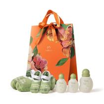 Presente natura mamãe e bebê com meias