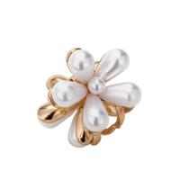 Presilha De Cabelo Flor Piranha Pérolas - Elegância E Charme Avulsa Dourada Presilha De Cabelo Flor Piranha Pérolas - Elegância E Charme Avulsa Dourada