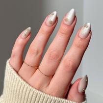 Press-On Nails Glamnetic Sanded Short Ammond Nude com detalhes dourados Press-On Nails Glamnetic Sanded Short Ammond Nude com detalhes dourados