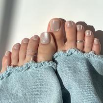 Press-On Toenails Glamnetic The Bow Shimmery Nude 32 unidades Press-On Toenails Glamnetic The Bow Shimmery Nude 32 unidades