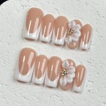 Pressione as unhas OCOUYVD White French Tip com design de flores 3D