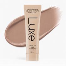 Primer de Maquiagem LUXE Base de Cor Mutável Médio Escuro
