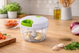 Processador De Alimentos Manual 500mL 3 Lâminas Corda Retrátil Processador De Alimentos Manual 500mL 3 Lâminas Corda Retrátil