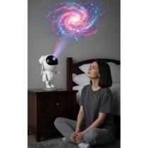Projetor Astronauta Galáxia Estrelas Nebulosa LED Branco