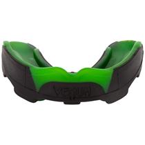 Protetor bucal Venum Predator preto/verde Protetor bucal Venum Predator preto/verde