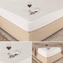 Protetor capa para colchão cama casal padrão impermeável com elástico ideal para colchao de até 30cm de altura