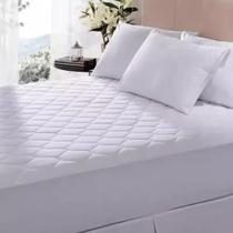 Protetor de Colchão Queen Impermeável com Elástico Matelado 1,98m x 1,58m x 0,30cm Belareal