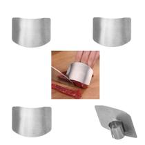 Protetor de Dedos Cortar Legumes Frutas Carne Inox 4un Protetor de Dedos Cortar Legumes Frutas Carne Inox 4un