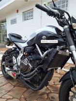 Protetor de Motor e Carenagem Coyote Style - MT-07 ano 2016 em Diante - Yamaha - Preto Protetor de Motor e Carenagem Coyote Style - MT-07 ano 2016 em Diante - Yamaha - Preto