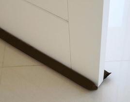 Protetor De Porta Veda Portas Escuro 80cm Vedapó Protetor De Porta Veda Portas Escuro 80cm Vedapó