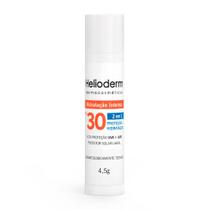 Protetor Labial Helioderm Hidratatação Intensa 2 em 1 FPS 30 4,5g Protetor Labial Helioderm Hidratatação Intensa 2 em 1 FPS 30 4,5g
