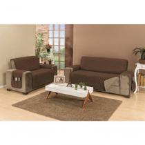 Protetor Para Sofá Dupla Face Manu 2 E 3 Lugares - Cáqui E design em cor Marrom Protetor Para Sofá Dupla Face Manu 2 E 3 Lugares - Cáqui E design em cor Marrom