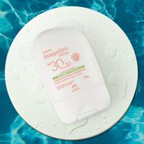 Protetor Solar Facial 30/10. Foto Equilibrio