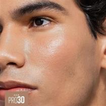 Protetor Solar Facial Com Cor Pro Stick FPS 96 FPUVA 43 - Alta Cobertura e Hidratação Protetor Solar Facial Com Cor Pro Stick FPS 96 FPUVA 43 - Alta Cobertura e Hidratação