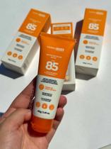 Protetor Solar Facial Derma Chem FPS 85 40g Niacinamida Vitamina E Toque Seco Alta Proteção UVA UVB Protetor Solar Facial Derma Chem FPS 85 40g Niacinamida Vitamina E Toque Seco Alta Proteção UVA UVB