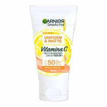 Protetor Solar Facial Hidratante Garnier Skin - Uniform & Matte Vitamina C FPS 50