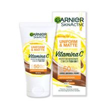 Protetor Solar Facial Hidratante Garnier Uniform & Matte Vitamina C FPS 50 Negra 40g Protetor Solar Facial Hidratante Garnier Uniform & Matte Vitamina C FPS 50 Negra 40g