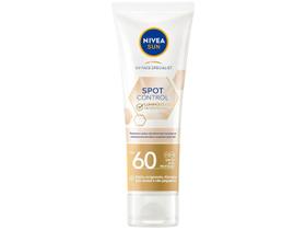 Protetor Solar Facial Nivea Sun FPS 60 Spot Control Luminous 630 40ml