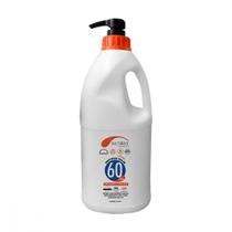 Protetor Solar Fator 60 Com 1/3 De Uva 2Lt Nutriex 61036 Protetor Solar Fator 60 Com 1/3 De Uva 2Lt Nutriex 61036