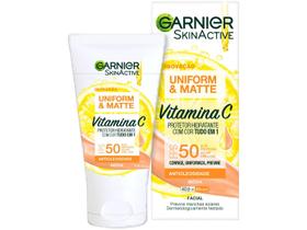 Protetor Solar Hidratante Facial Garnier Uniform & Matte Vitamina C FPS 50 Cor Média 40g