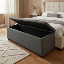 Puf Baú Estofado Em Capitonê Tamanho Queen 160x40x45cm Cor Cinza Escuro - Tecido em Veludo Suede Liso Puf Baú Estofado Em Capitonê Tamanho Queen 160x40x45cm Cor Cinza Escuro - Tecido em Veludo Suede Liso