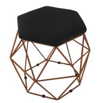 Puff Aramado Bronze Assento Hexagonal material sintético Preto - DS Móveis