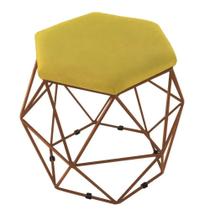 Puff Aramado Bronze Assento Hexagonal Suede Amarelo Puff Aramado Bronze Assento Hexagonal Suede Amarelo