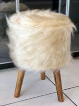 Puff banqueta com assento em pelo