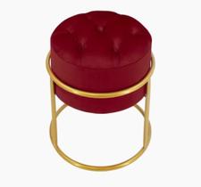 Puff Banqueta Estofado Decorativo Base De Ferro Capitonê Suede Bordo Eli Móveis e Decoração