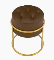 Puff Banqueta Estofado Decorativo Base De Ferro Capitonê Suede Marrom Do Lar Móveis e Decoração Puff Banqueta Estofado Decorativo Base De Ferro Capitonê Suede Marrom Do Lar Móveis e Decoração