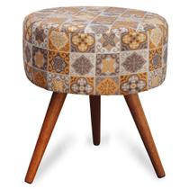 Puff Cama Inbox Bagdade Redondo com Pés em Madeira Maciça Tecido Suede