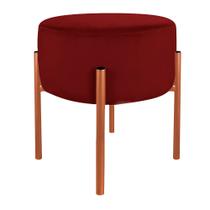 Puff Decorativo Base Metálica Cobre Suede Bordo - Belliv Decor