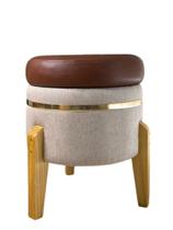 Puff Decorativo Max Luxor Estofado Pés de Madeira Maciça