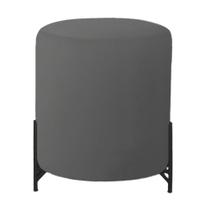 Puff Decorativo Recepção pés de Ferro Preto - Nanda decor