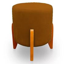 Puff Decorativo Thor Pés Em Madeira Veludo Terracota Kimi Decor