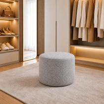 Puff Estofado Redondo Bouclé 65cm Decorativo Apoio Pés Sala Quarto Closet Luxo