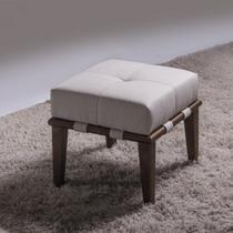 Puff Livia 45cm cor Bege Pés Imbuia