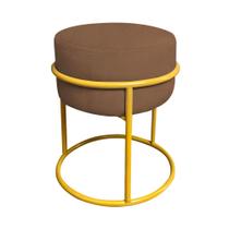 Puff Luma Suede Marrom com Base de Aço Amarela