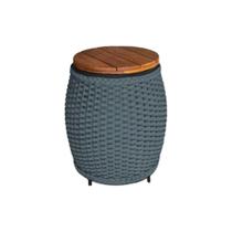 Puff Mesa Garden Em Corda Náutica Base Em Alumínio Preta E Tampo Em Madeira Cinza - Cor: Cinza