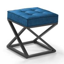 Puff Mônaco Veludo Azul Pés Metal Preto