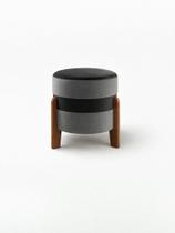 Puff orion decorativo para sala e quarto cinza preto Puff orion decorativo para sala e quarto cinza preto