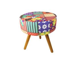 Puff Puf Decorativo Lavínia Redondo Suede Patchwork Pés Palito Madeira Ms Decor