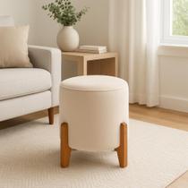 Puff Redondo Banquinho Decorativo Pés Madeira Suede Bege Puff Redondo Banquinho Decorativo Pés Madeira Suede Bege