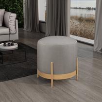 Puff Redondo com Base de Ferro Dourada e Estofado Ágar