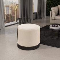 Puff Redondo com Base em Ferro e Estofado ÁQuila