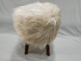 Puff Retro Pelucia Puff Retro Pelucia