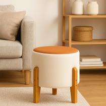 Puff Soft Bouclé Banqueta Assento Elegante com Couro e Pés de Madeira para Sala e Quarto Puff Soft Bouclé Banqueta Assento Elegante com Couro e Pés de Madeira para Sala e Quarto