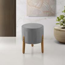 Puff Thor 3 Pés Veludo Cinza Base em Madeira Maciça